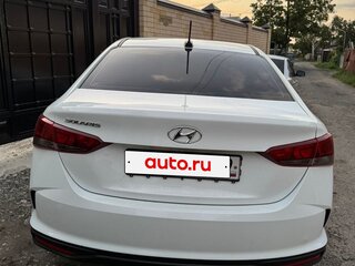 2020 Hyundai Solaris II Рестайлинг, белый, 1480000 рублей, вид 4