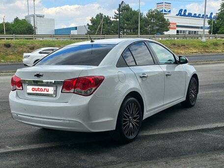2013 Chevrolet Cruze I Рестайлинг, белый, 630000 рублей, вид 5