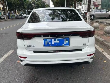 2022 Geely Emgrand II, белый, 1270000 рублей, вид 5