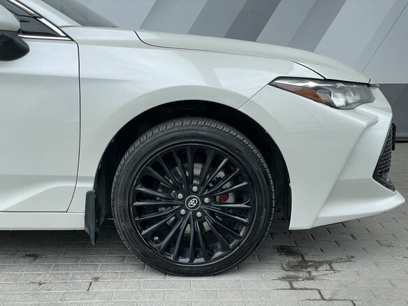 2021 Toyota Avalon V, белый - вид 4