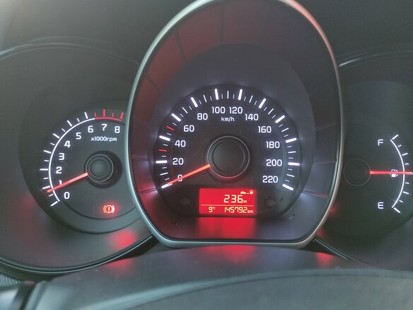 2017 Kia Rio III Рестайлинг, чёрный, 950000 рублей - вид 6