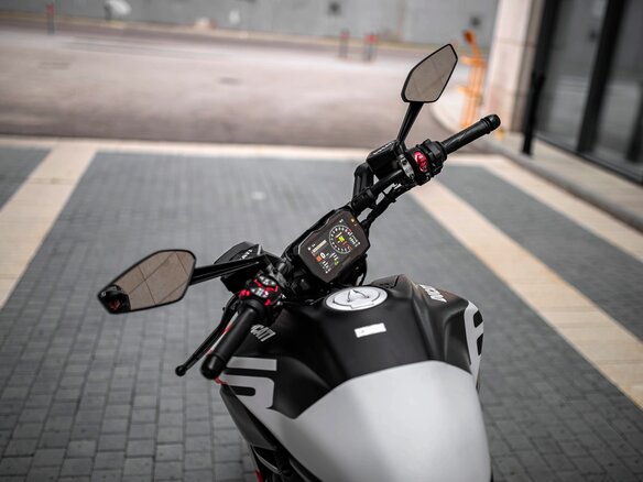 2026 Ducati Diavel V4, чёрный, 4890000 рублей - вид 8