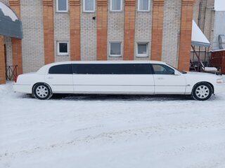 2007 Lincoln Town Car III Рестайлинг, белый, 1090000 рублей, вид 2
