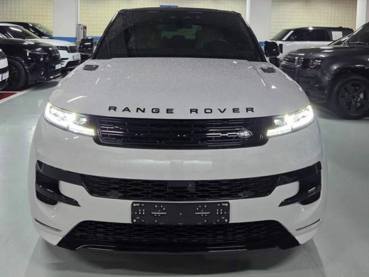 Открыть фотографии: Land Rover Range Rover Sport III