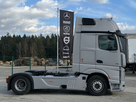 2026 Mercedes-Benz Actros, серебристый, 18500000 рублей, вид 5