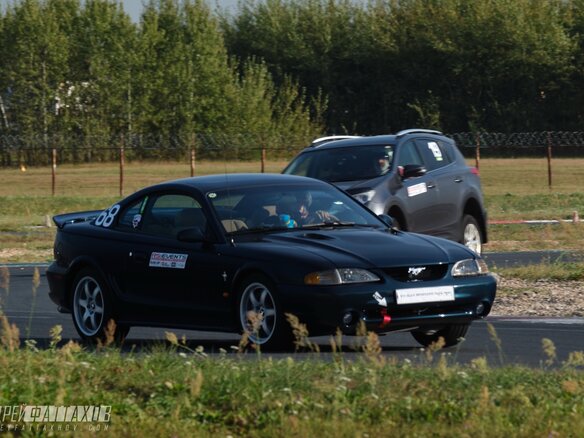 1994 Ford Mustang IV, зелёный, 2500000 рублей - вид 6