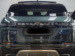 2021 Land Rover Range Rover Evoque L II, зелёный, 4490000 рублей, вид 3