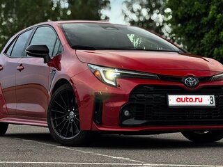 2024 Toyota Corolla GR XII (E210) Рестайлинг, красный, 3350000 рублей, вид 5