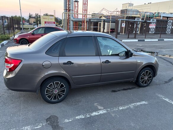 2017 Lada (ВАЗ) Granta I, коричневый, 550000 рублей - вид 5