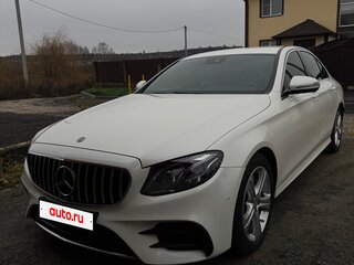 2017 Mercedes-Benz E-Класс 200 V (W213, S213, C238), белый, 2950000 рублей, вид 1