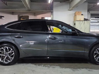 2021 Hyundai Sonata VIII (DN8), серый, 1888777 рублей, вид 5