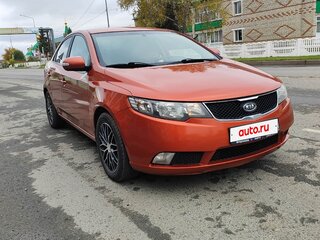 2009 Kia Cerato 5-speed II, оранжевый, 620000 рублей, вид 3