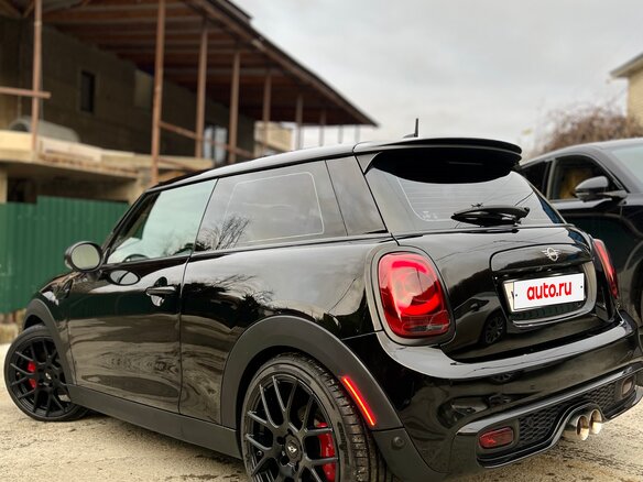 2018 Mini Hatch Cooper S III (F55/F56), чёрный, 2500000 рублей - вид 5