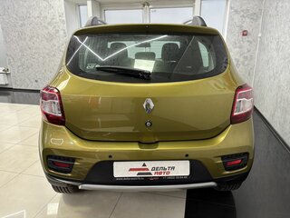 2016 Renault Sandero Stepway II, зелёный, 999000 рублей, вид 4