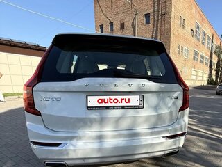 2016 Volvo XC90 II, белый, 3900000 рублей, вид 3
