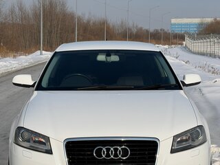 2011 Audi A3 II (8P) Рестайлинг 2, белый, 780000 рублей, вид 3