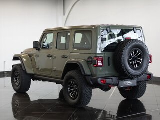 2026 Jeep Wrangler IV (JL) Рестайлинг, зелёный, 8480000 рублей, вид 5