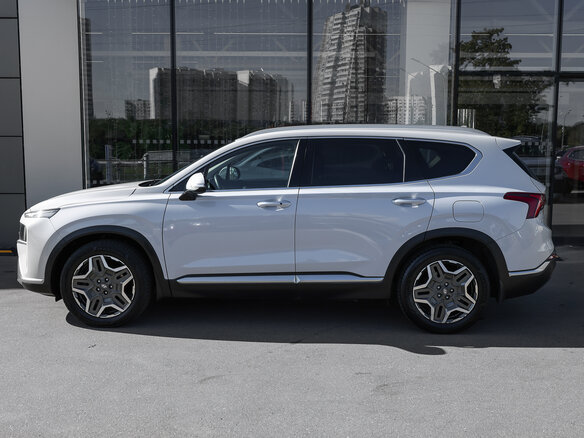2021 Hyundai Santa Fe IV Рестайлинг, белый, 2998000 рублей - вид 7