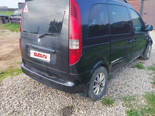 2003 Mercedes-Benz Vaneo, чёрный, 250000 рублей, вид 4
