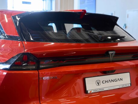2025 Changan Deepal S07 31.73 kWh I, красный, 5593500 рублей, вид 1