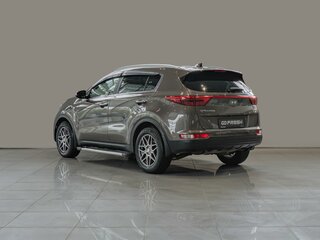 2018 Kia Sportage IV, коричневый, 2080000 рублей, вид 2