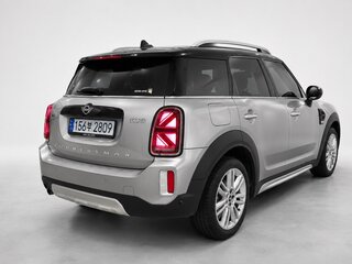 2023 Mini Countryman Cooper II Рестайлинг, серебристый, 2140007 рублей, вид 3