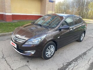 2016 Hyundai Solaris I Рестайлинг, коричневый, 900000 рублей, вид 3