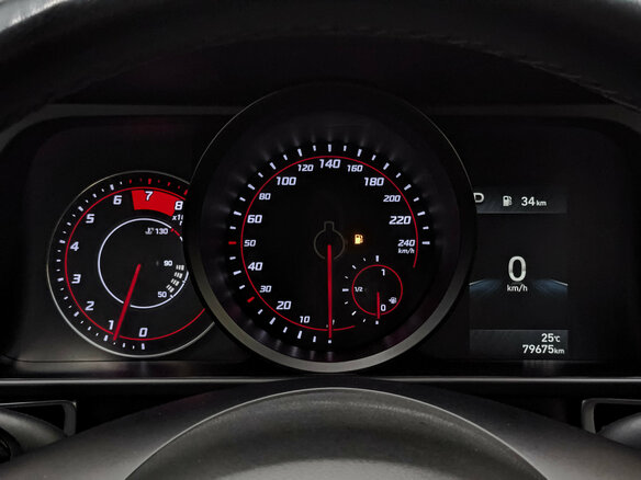2021 Hyundai Elantra VII (CN7), белый, 1825000 рублей - вид 15
