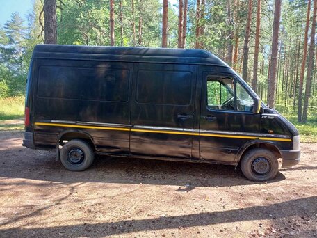 2002 Volkswagen LT, чёрный, 499000 рублей, вид 3