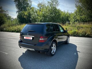 2006 Mercedes-Benz M-Класс 500 II (W164), чёрный, 900000 рублей, вид 4