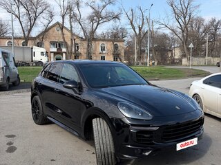 2011 Porsche Cayenne Diesel II (958), чёрный, 2700000 рублей, вид 1