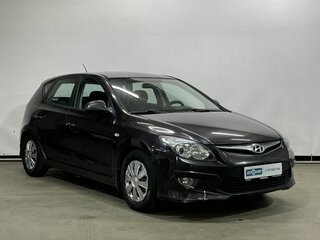 2010 Hyundai i30 I Рестайлинг, коричневый, 625000 рублей, вид 3