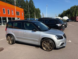 2014 Skoda Yeti I Рестайлинг, серебристый, 1750000 рублей, вид 5