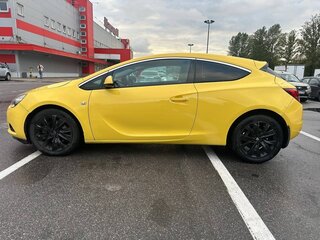 2013 Opel Astra GTC J Рестайлинг, жёлтый, 870000 рублей, вид 3