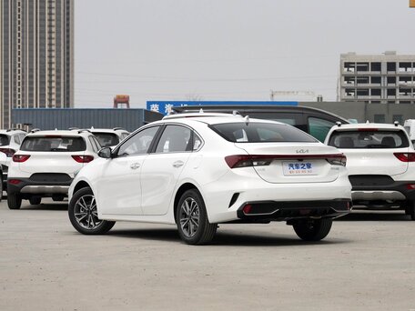 2026 Kia K3 II (China Market) Рестайлинг, белый, 2247007 рублей, вид 4