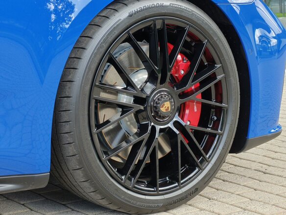 2026 Porsche Panamera GTS III, синий, 27900000 рублей - вид 5