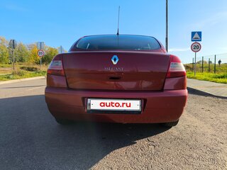 2007 Renault Megane II Рестайлинг, красный, 450000 рублей, вид 4