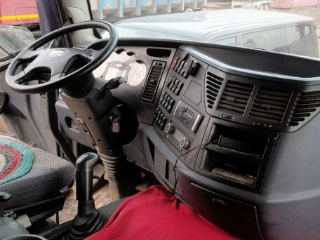2013 FAW J6 CA3250, синий, 1555000 рублей, вид 2