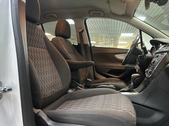 2013 Opel Mokka I, белый - вид 9