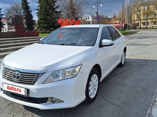 2013 Toyota Camry VII (XV50), белый, 1500000 рублей, вид 1