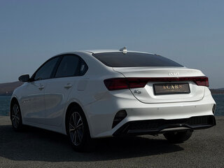2024 Kia K3 III (BL7), белый, 1950000 рублей, вид 3