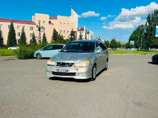 2001 Toyota Gaia, серый, 369000 рублей, вид 2