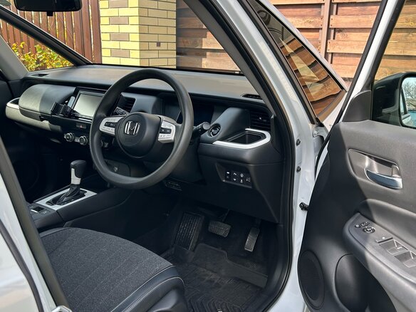 2020 Honda Fit IV, белый, 1380000 рублей - вид 5