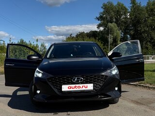 2021 Hyundai Solaris II Рестайлинг, чёрный, 1900000 рублей, вид 2