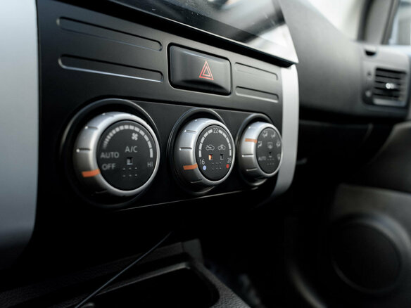 2014 Nissan X-Trail II Рестайлинг, белый - вид 21