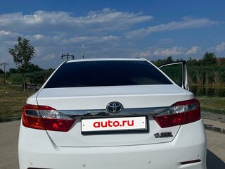 2013 Toyota Camry VII (XV50), белый, 1100000 рублей, вид 3