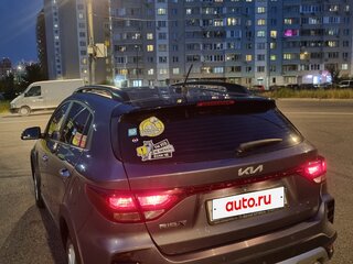 2021 Kia Rio X IV Рестайлинг, серый, 2200000 рублей, вид 4