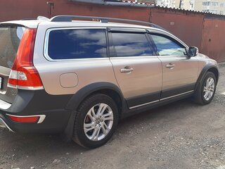 2014 Volvo XC70 II Рестайлинг, бежевый, 1699000 рублей, вид 2