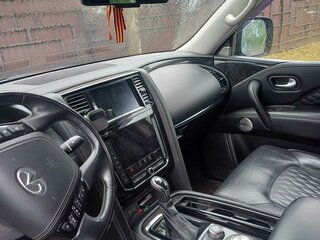 2020 Infiniti QX80 I Рестайлинг 2, чёрный, 5950000 рублей, вид 4