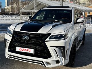 2018 Lexus LX 570 III Рестайлинг 2, белый, 13900000 рублей, вид 3
